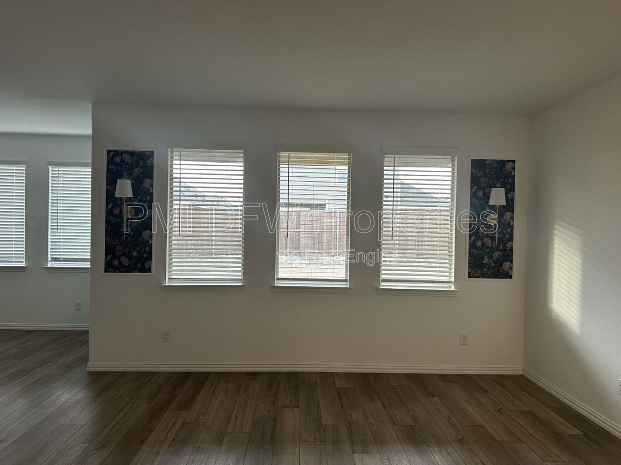 1462 Everett Gardens Way - Photo 7 of 17