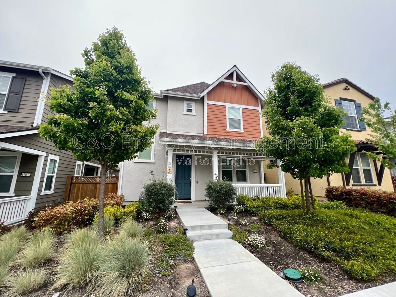 17031 Morgan St - Photo 2 of 15