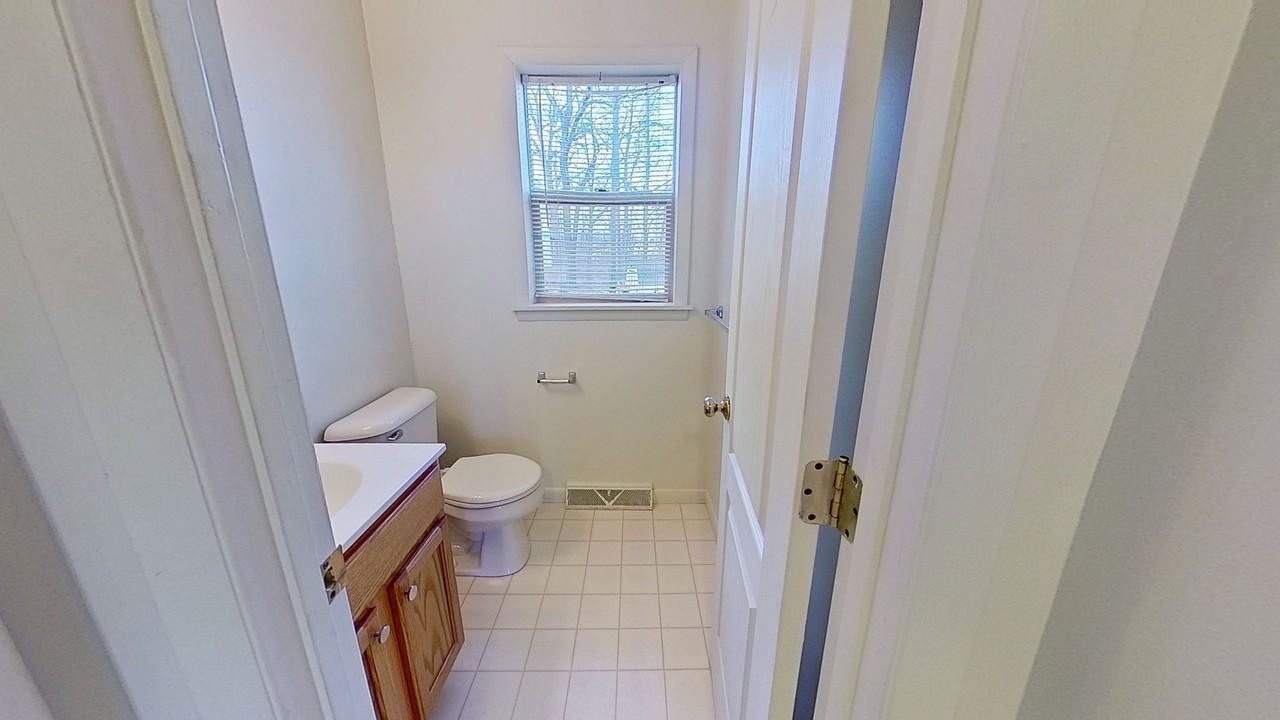 231 Craigdan Dr - Photo 4 of 10