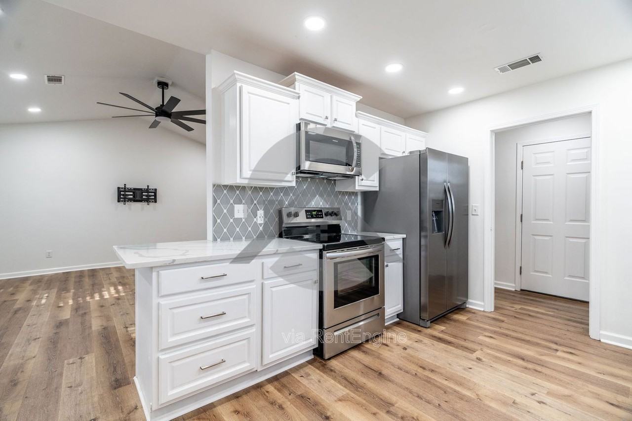 202 Wild Ivy Cv - Photo 5 of 14