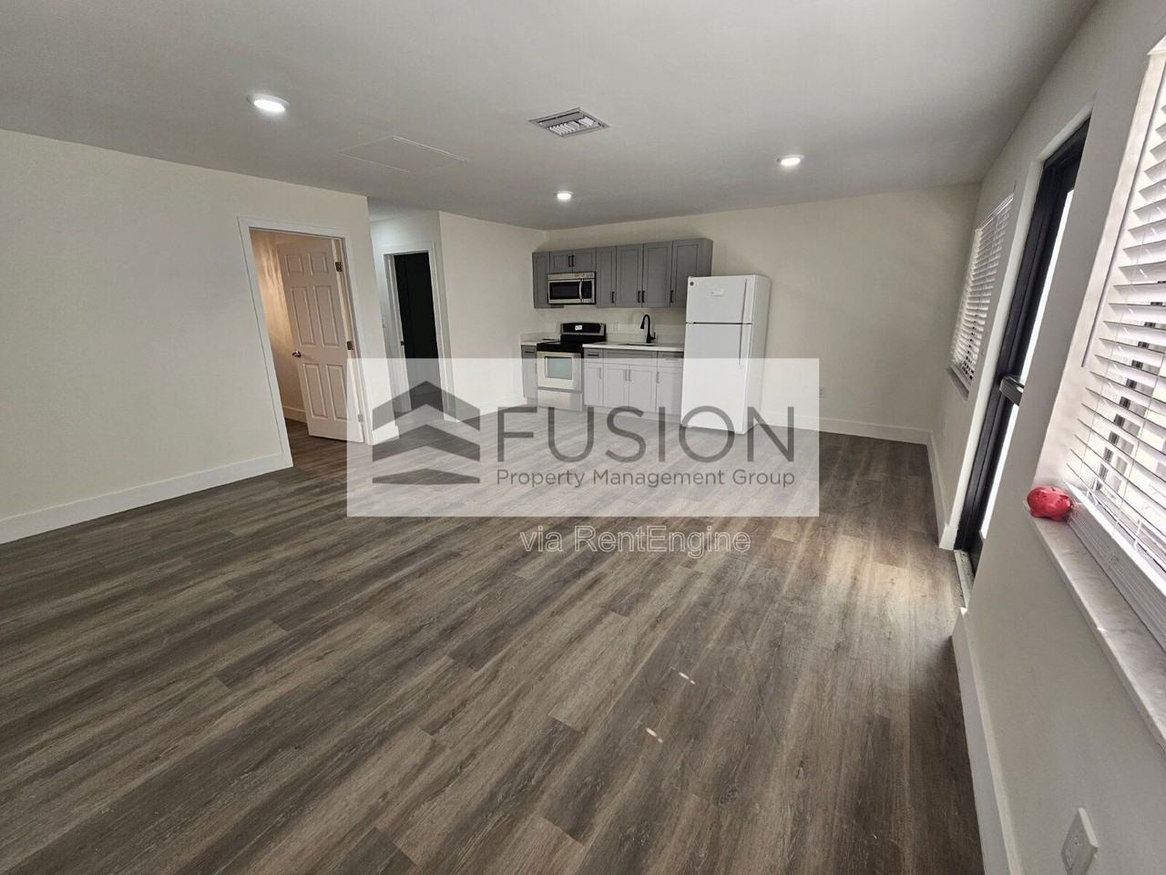 1731 Alcazar Dr #2 - Photo 4 of 6