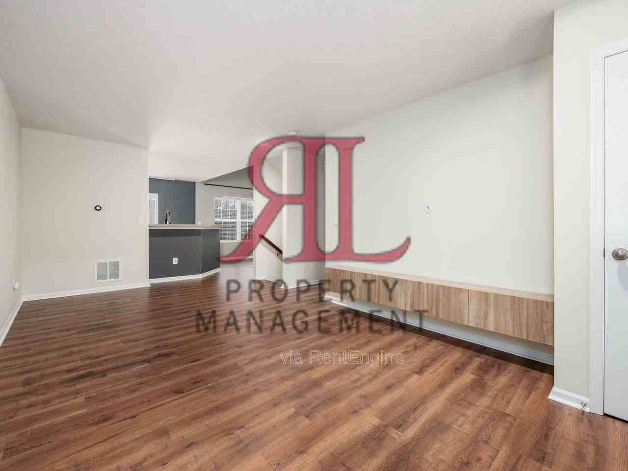 6482 Ash Rock Cir - Photo 7 of 31