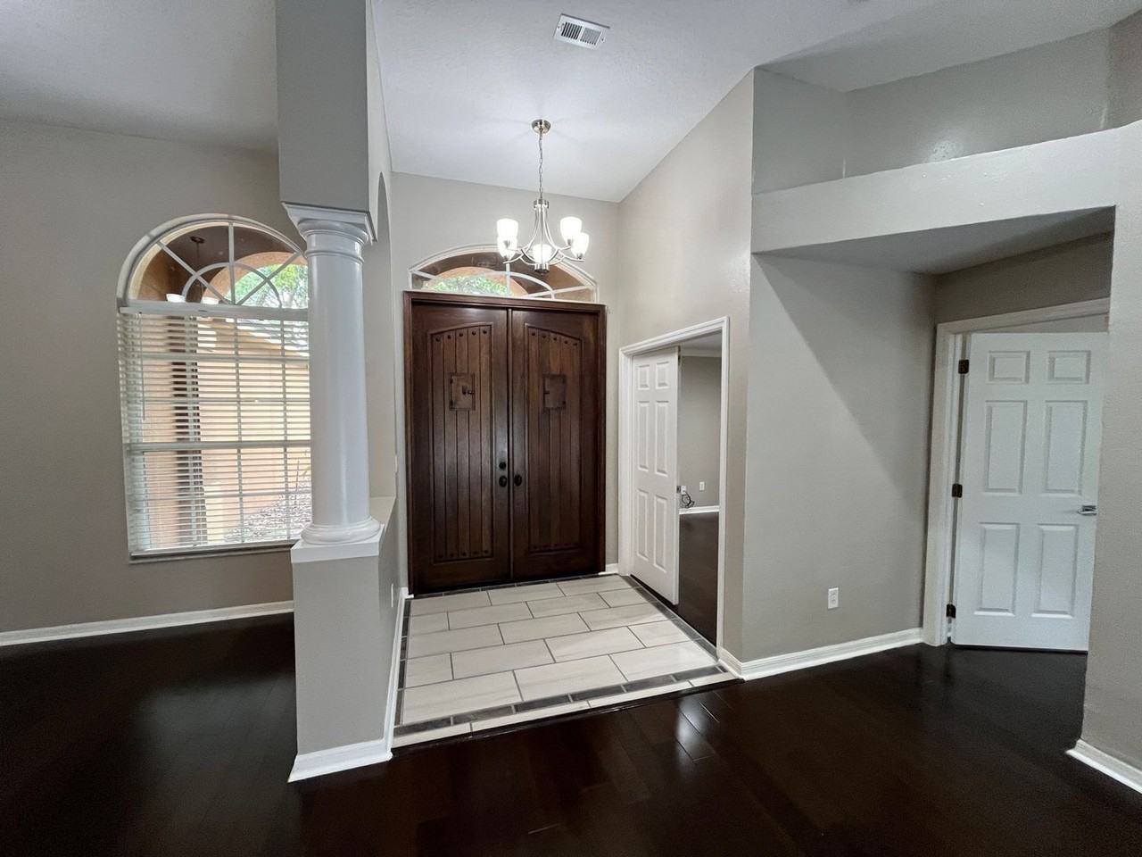 2533 Ridgewind Way - Photo 4 of 34