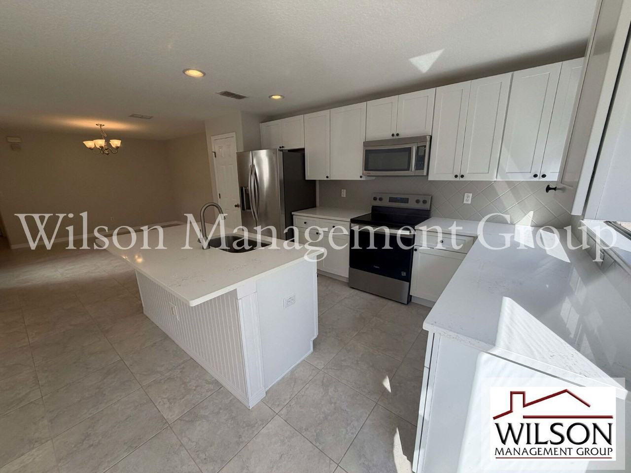 5210 Windsor Lake Cir - Photo 6 of 24