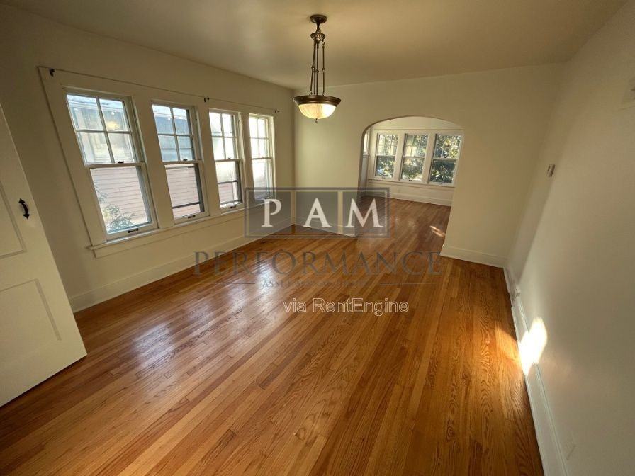 1528 N Hawley Rd - Photo 4 of 13