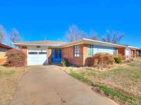 3737 Nw 17th St - Photo 1 of 1