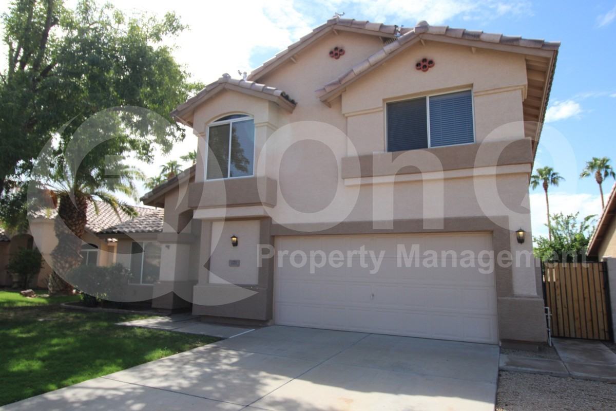 121 W Shamrock St - Photo 3 of 28