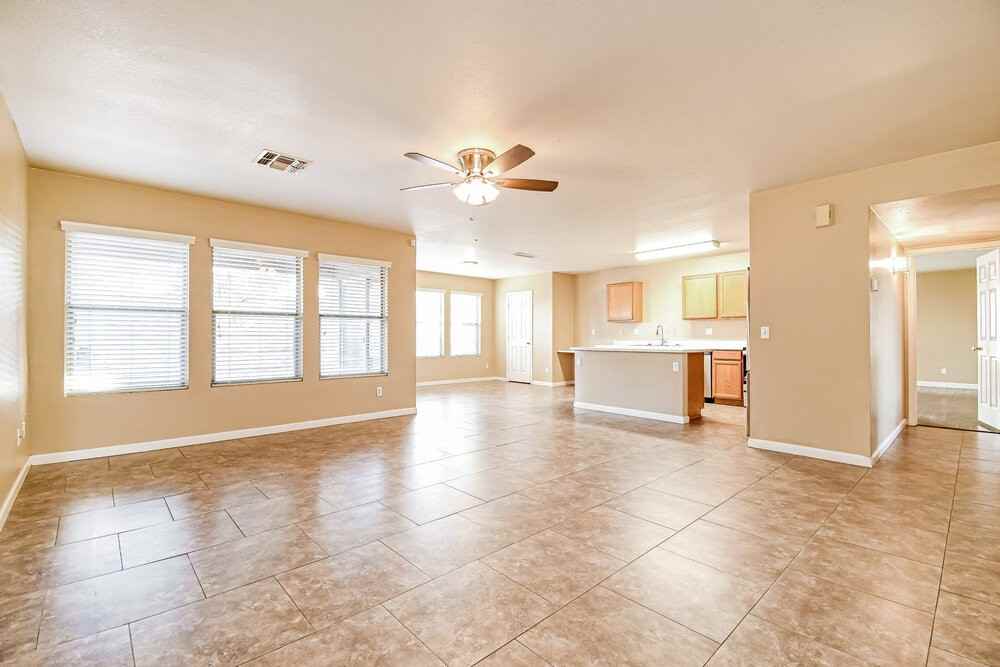 775 W Aviary Way - Photo 4 of 17