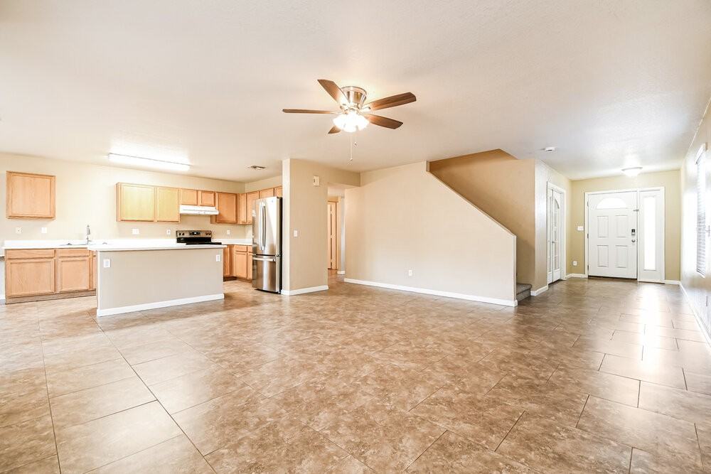 775 W Aviary Way - Photo 5 of 17