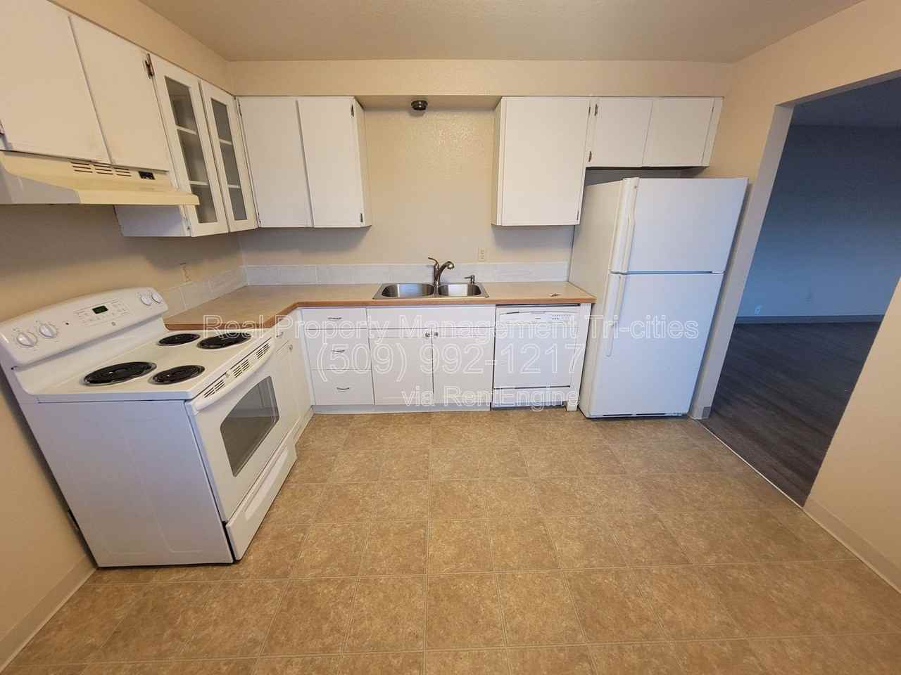 218B S Mckinley Pl - Photo 4 of 11