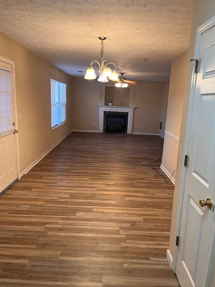 703 Patriots Point St - Photo 4 of 11