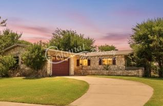 1104 Robindale Dr - Photo 1 of 1