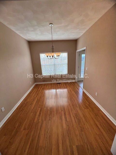 1016 Steven Dee Dr - Photo 6 of 9