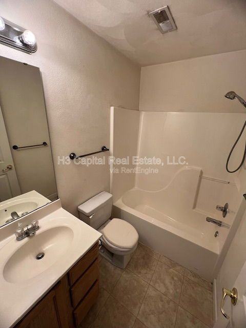 1016 Steven Dee Dr - Photo 7 of 9