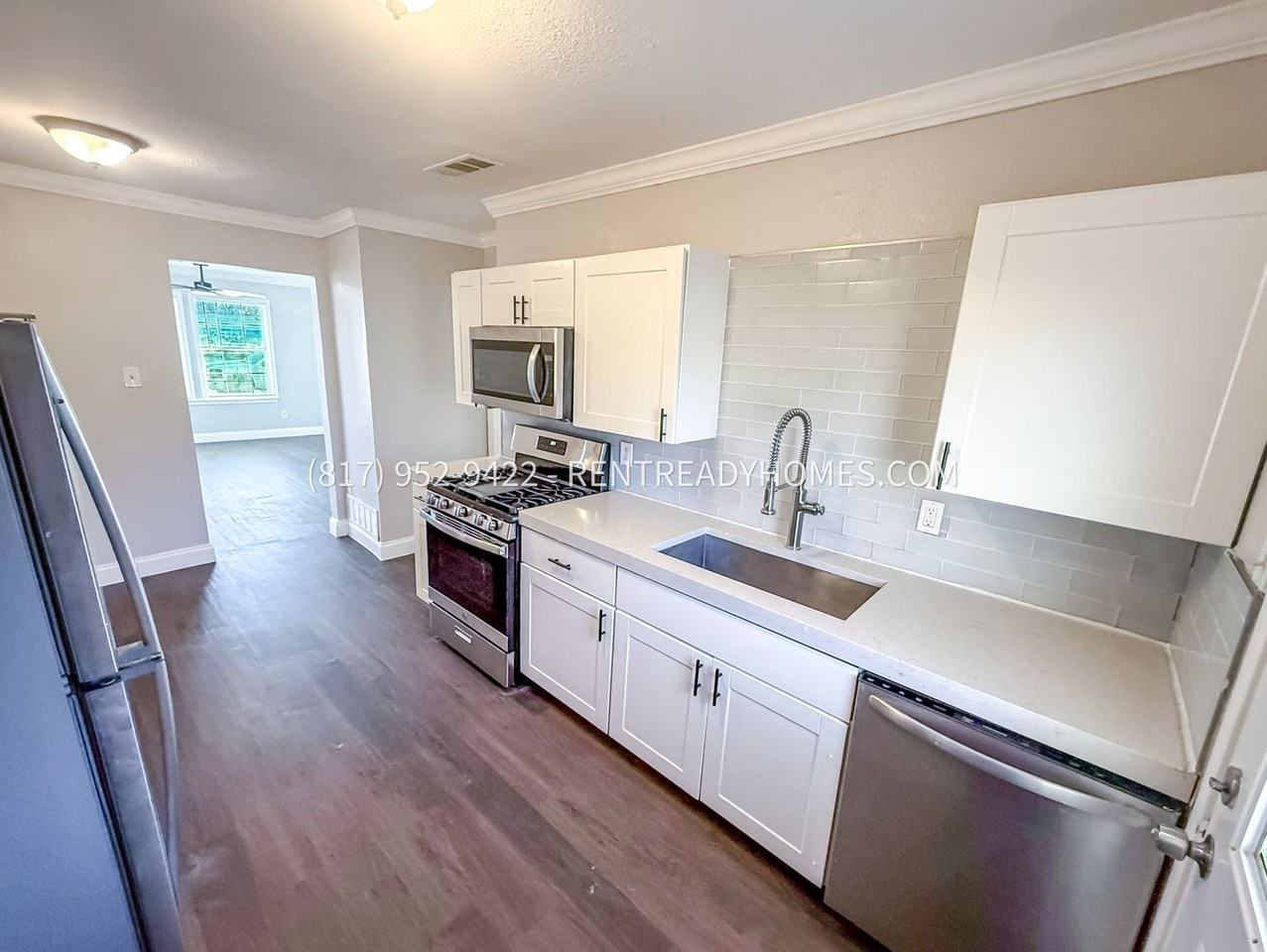 3700 Castleman St - Photo 6 of 16