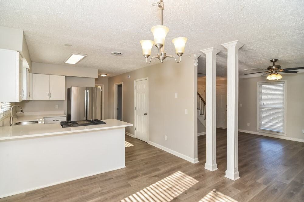 1423 Marymont Dr - Photo 6 of 17