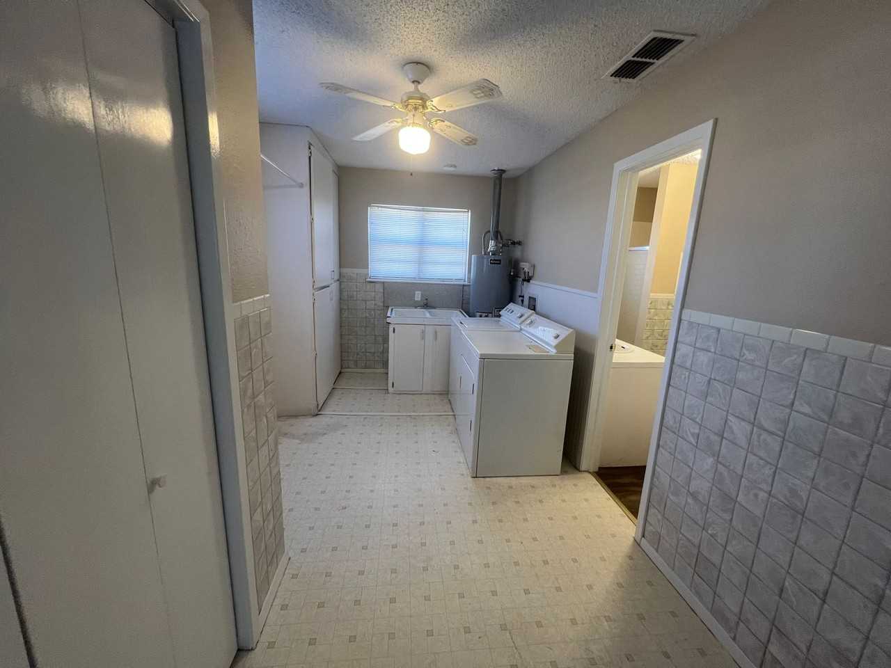 730 W 17th Ln - Photo 6 of 21