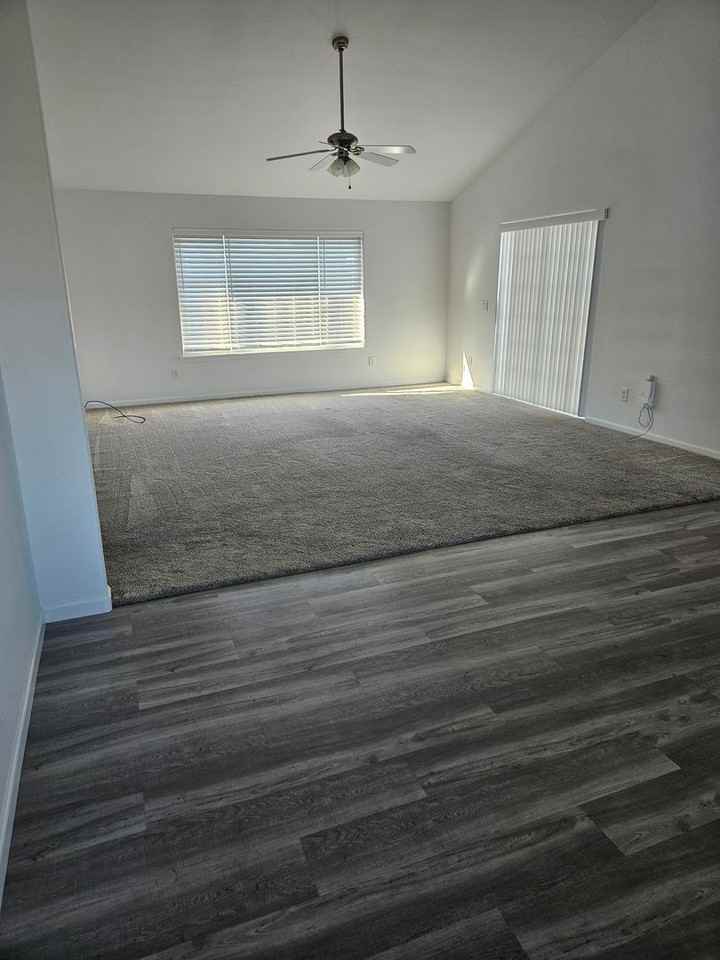 588 Madison St - Photo 7 of 33