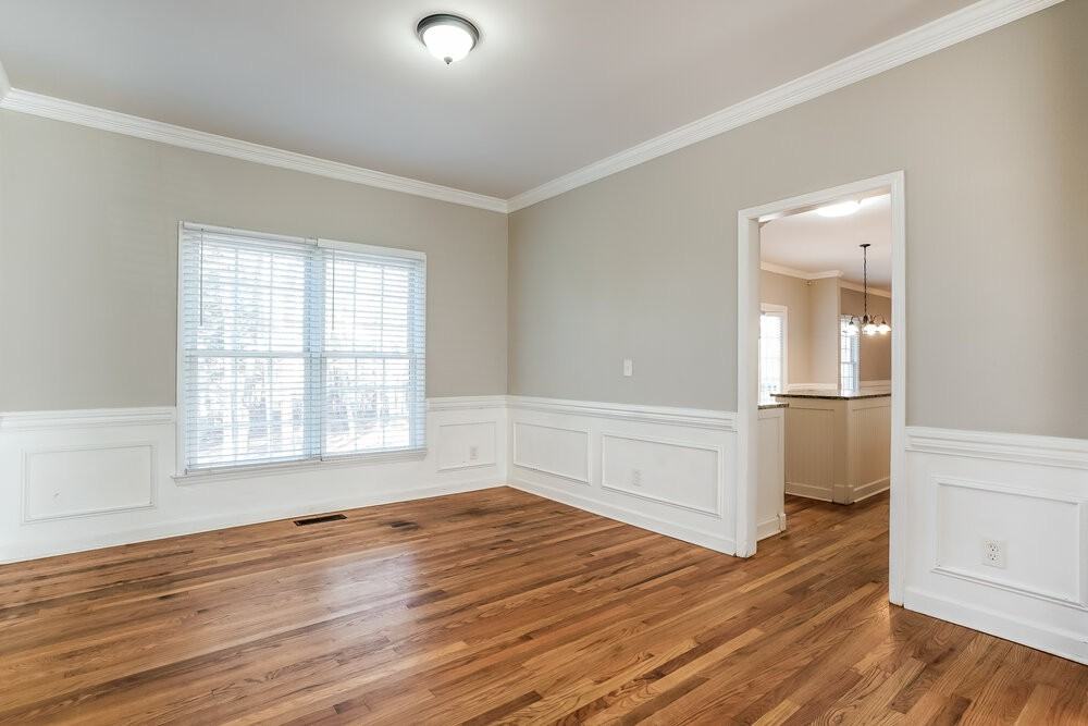 3617 Dewing Dr - Photo 6 of 17