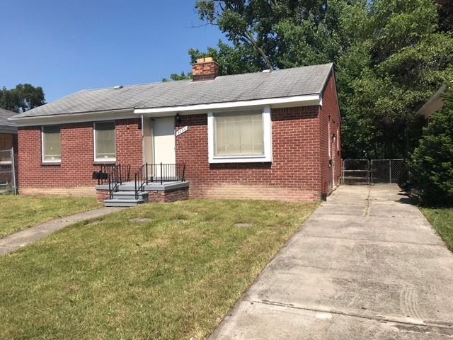 9094 Braile St - Photo 3 of 34