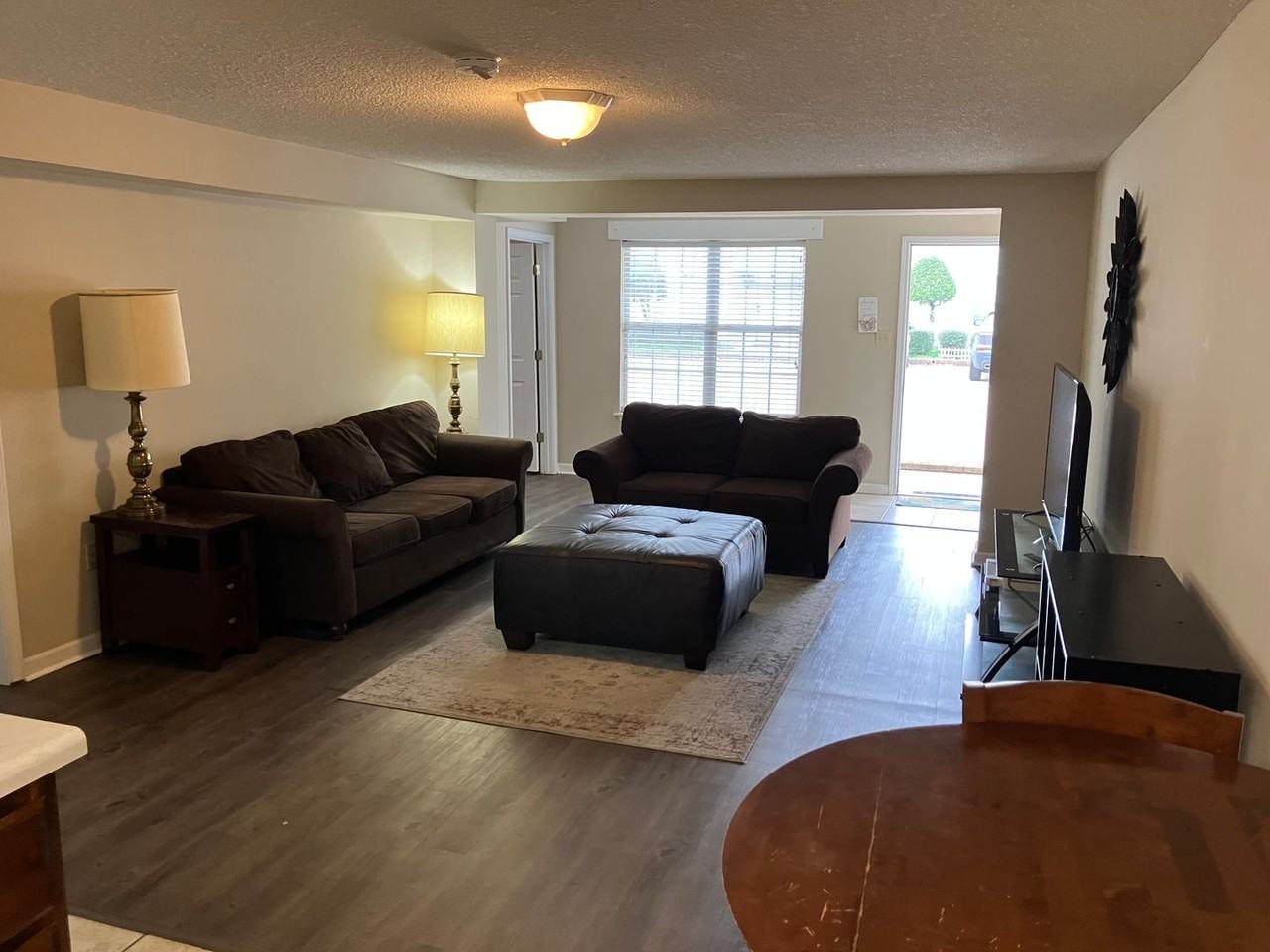 623 N Gloster St #314 - Photo 5 of 10