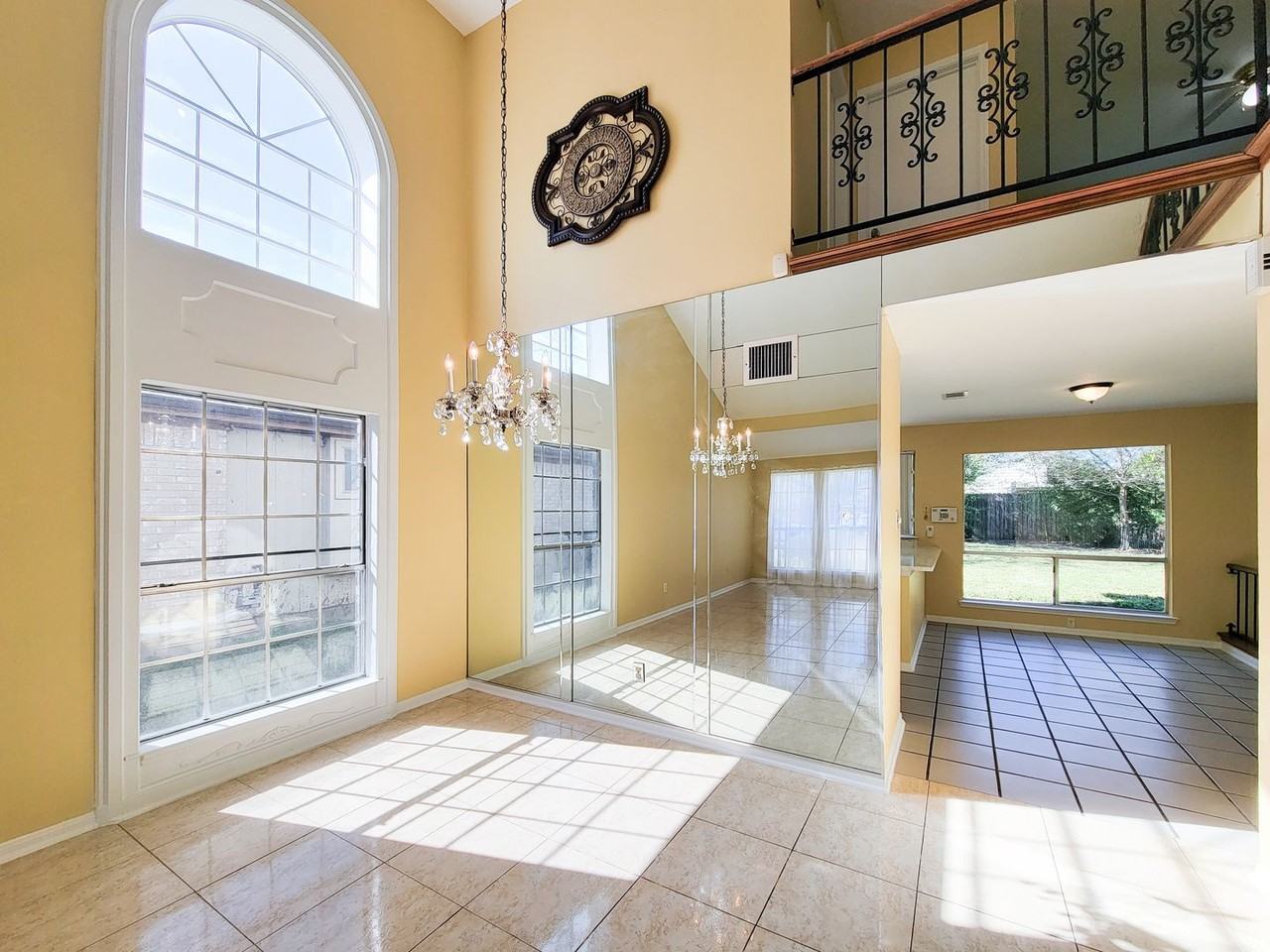 10130 Berry Limb Dr - Photo 3 of 42