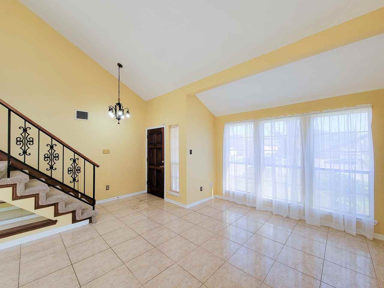 10130 Berry Limb Dr - Photo 7 of 42