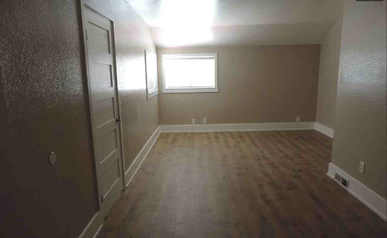 424 Tepatitlan Ct - Photo 5 of 18