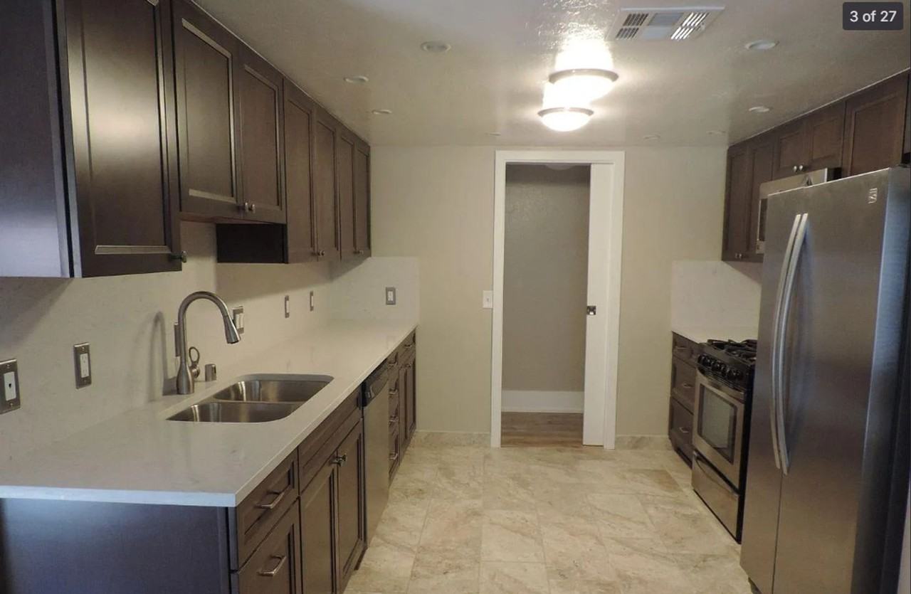 424 Tepatitlan Ct - Photo 4 of 18