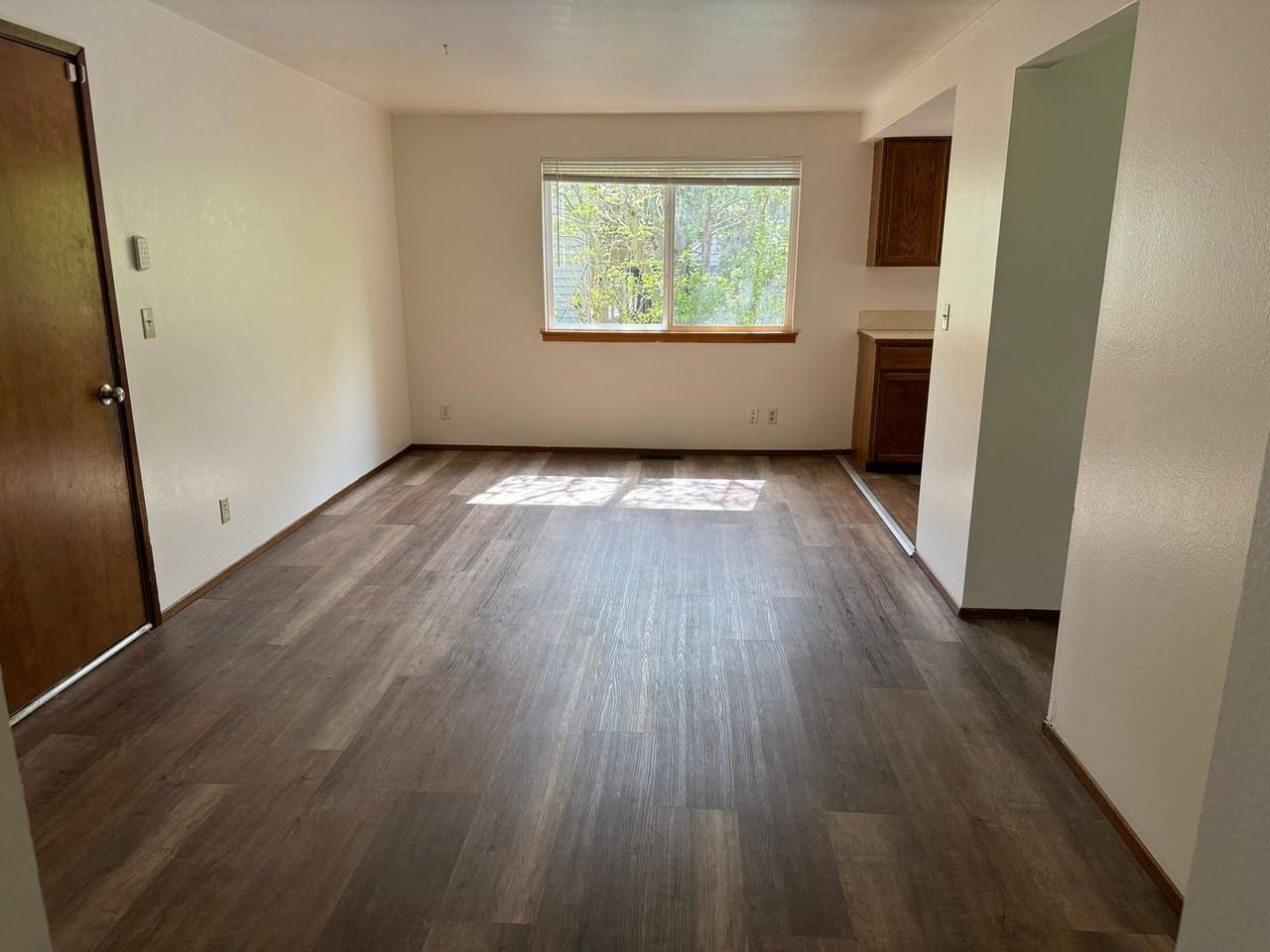 29523 4th Ave S - Photo 6 of 13