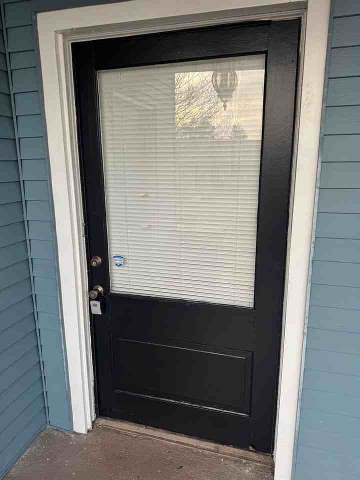 407 W Forest Ave - Photo 2 of 25