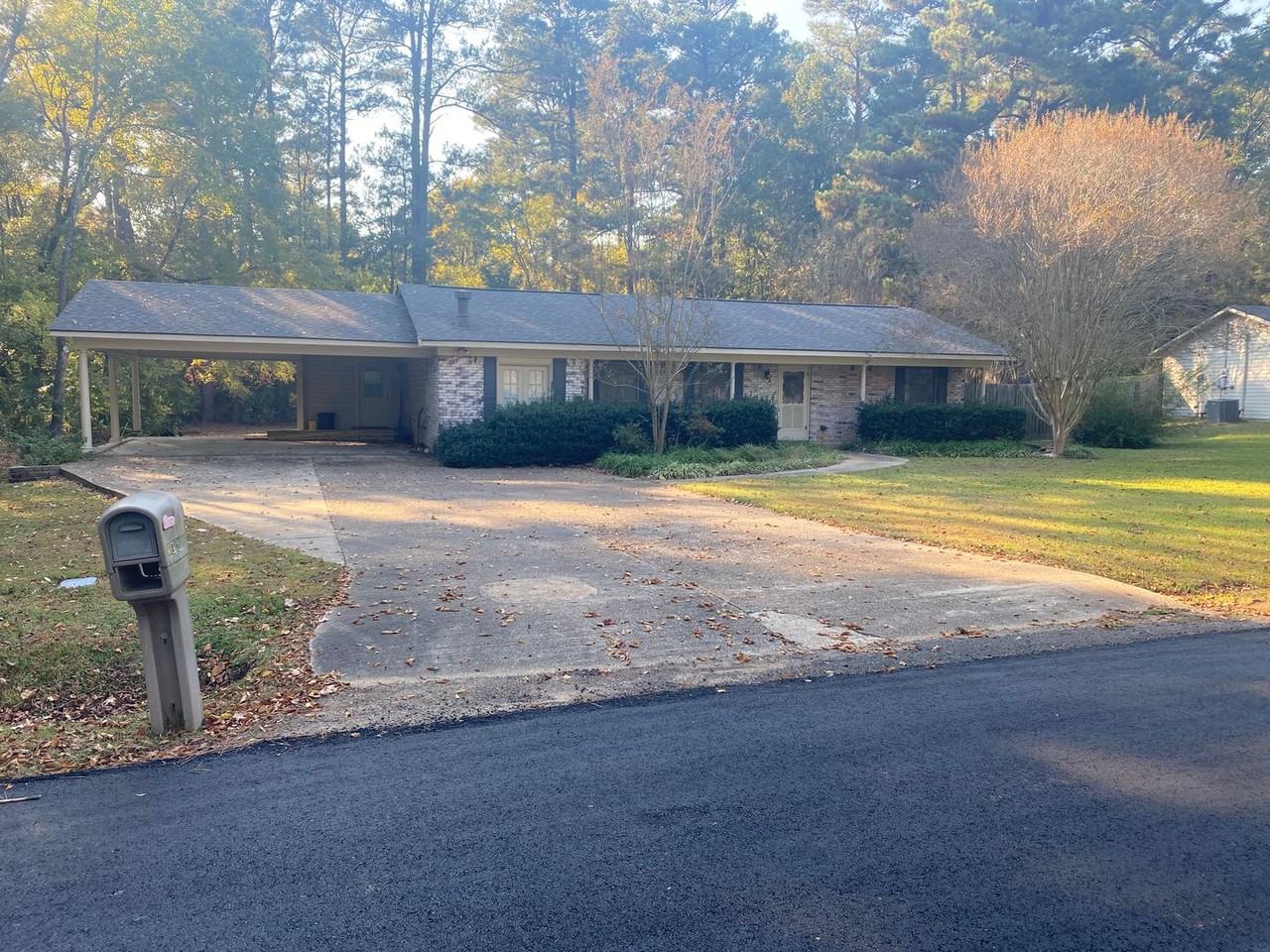 4160 Glenn Rd - Photo 2 of 26