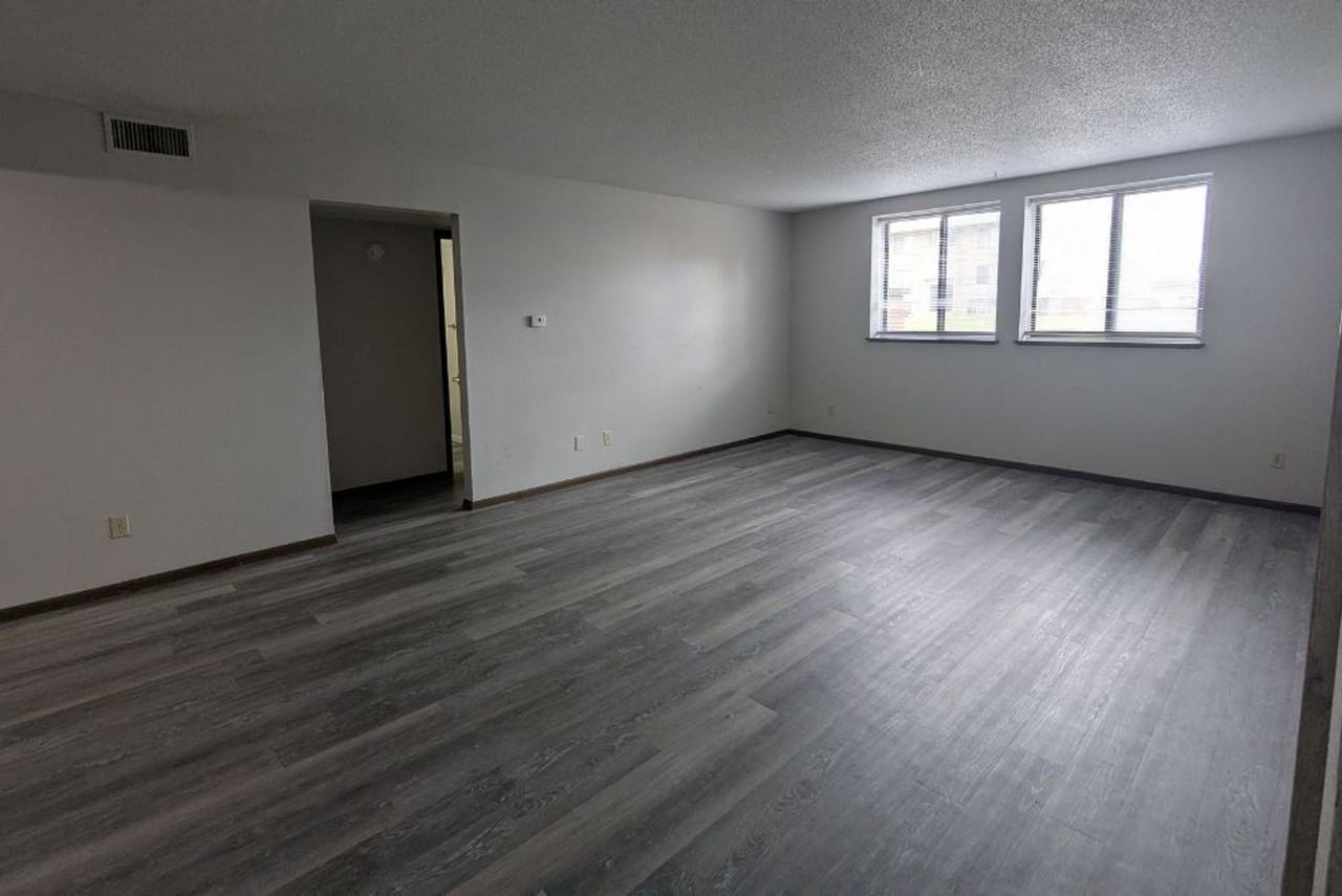 Midland Apartments: 3768 W 9th - Photo 2 of 19