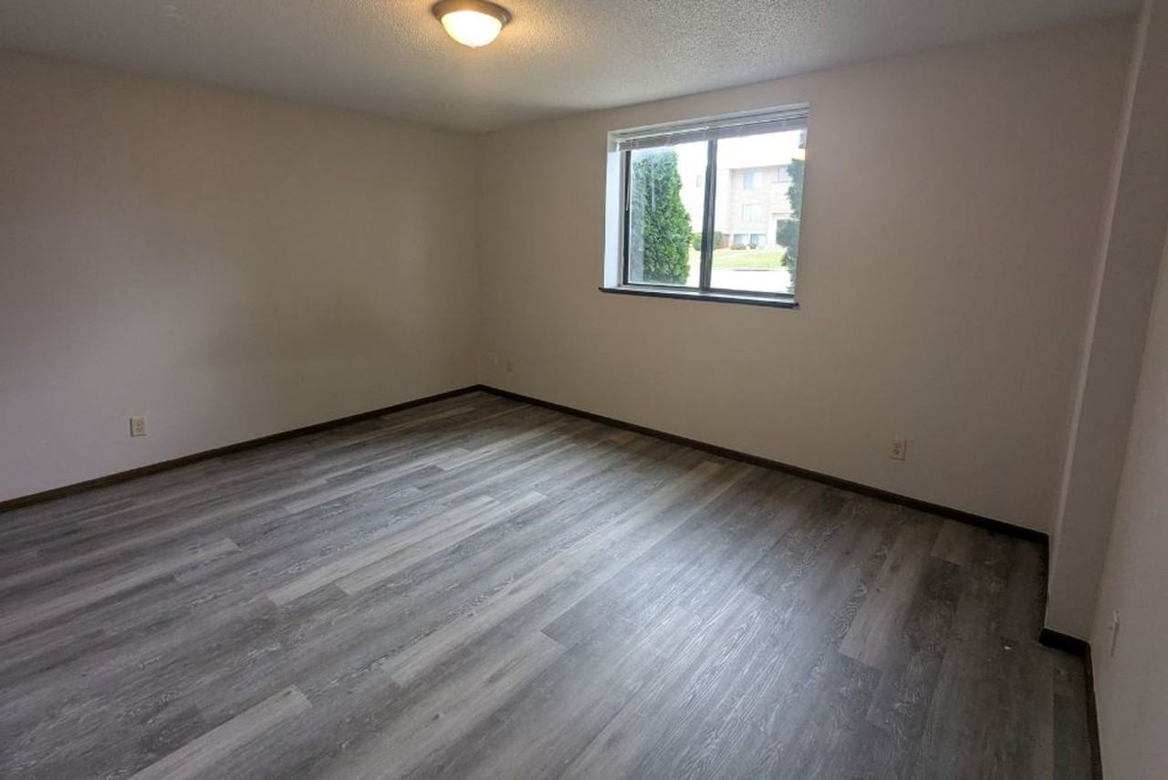 Midland Apartments: 3768 W 9th - Photo 7 of 19