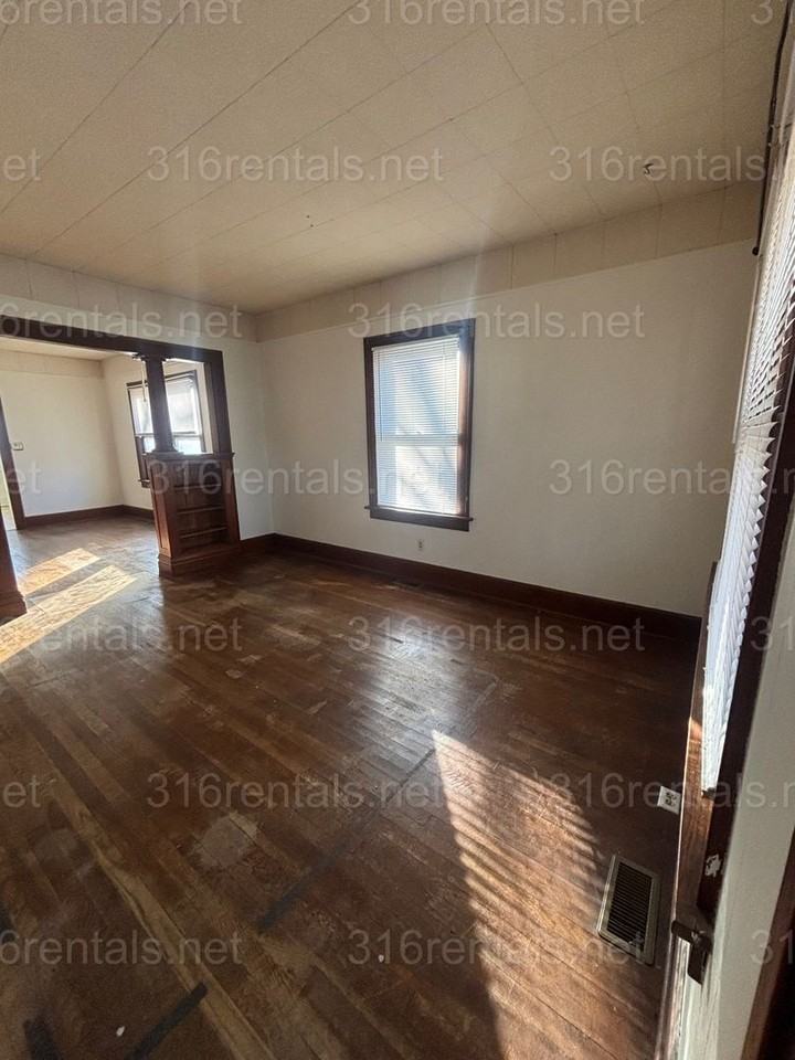 510 N Taylor St - Photo 7 of 19