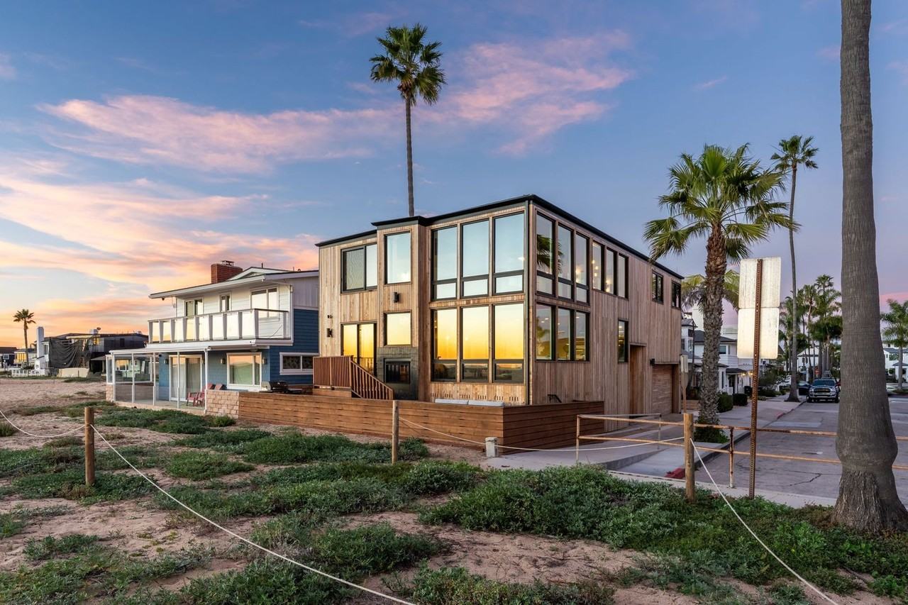 1412 E Oceanfront - Photo 2 of 50