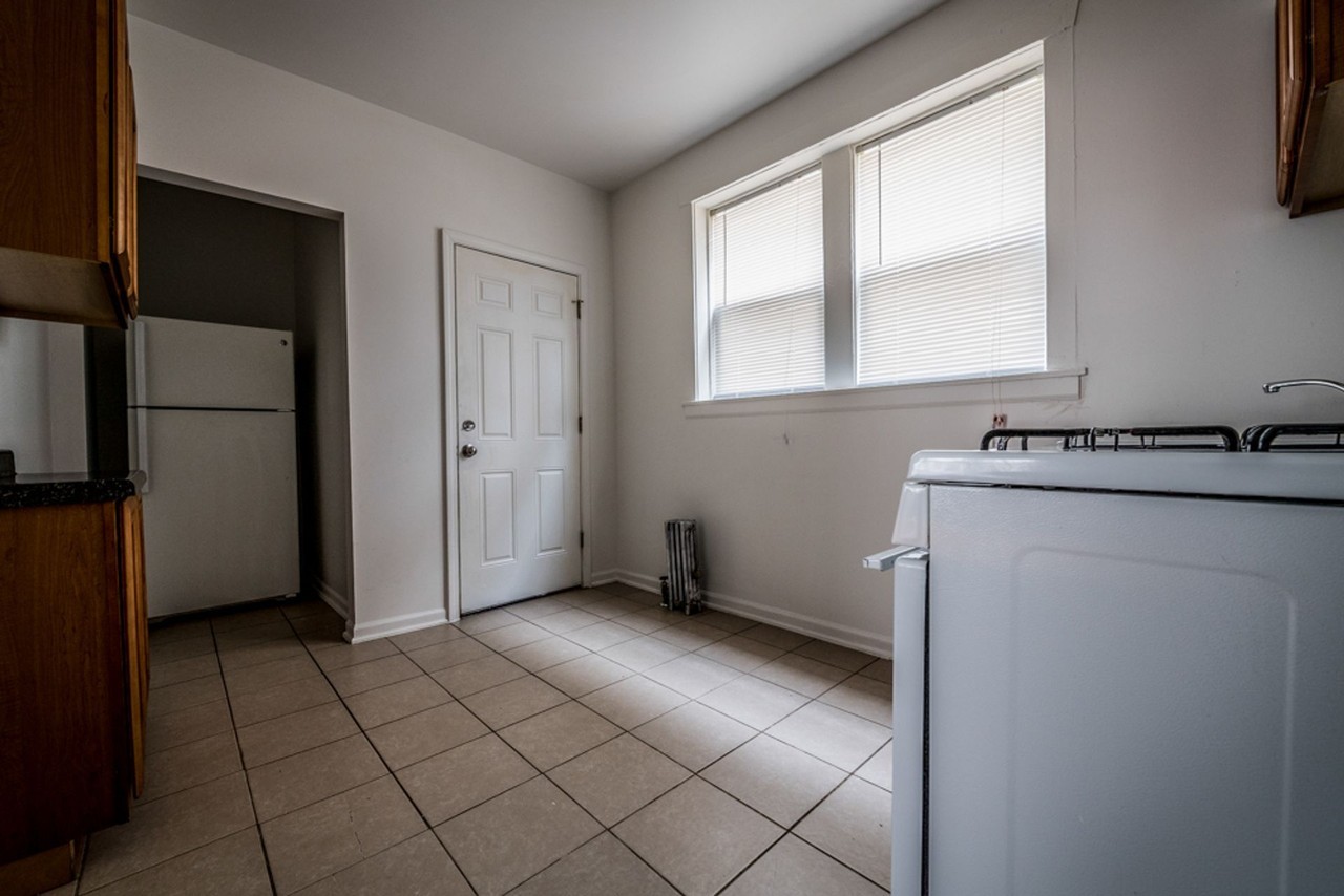 5402 W Rice - Photo 3 of 22