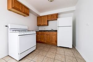 featured image of 14138 S School St