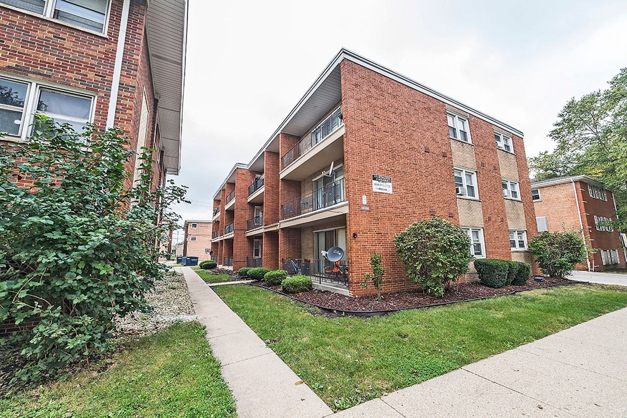 14138 S School St Riverdale, IL 60827 - Photo 7 of 8