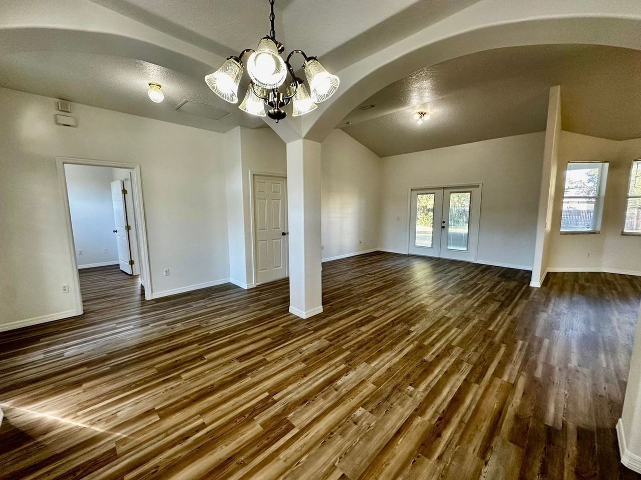 5129 Tallow Wood Ct - Photo 5 of 35