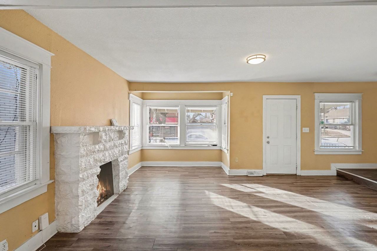 3641 Indiana Ave - Photo 6 of 17