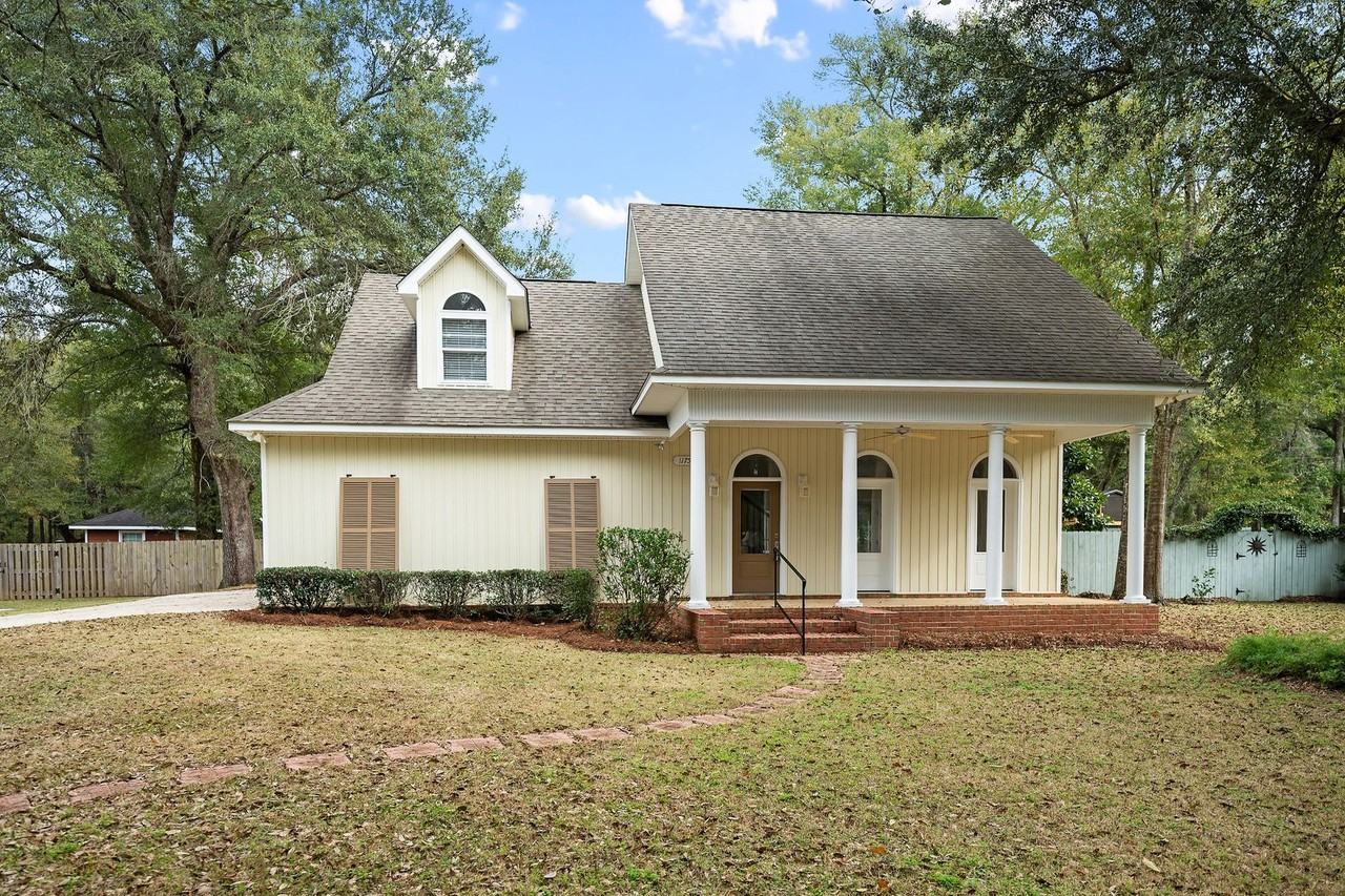 11750 Village Green Dr - Photo 5 of 45