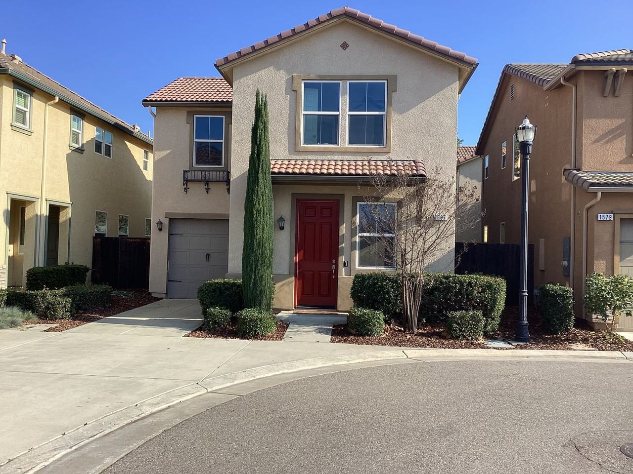 1587 N Strada Way - Photo 2 of 23