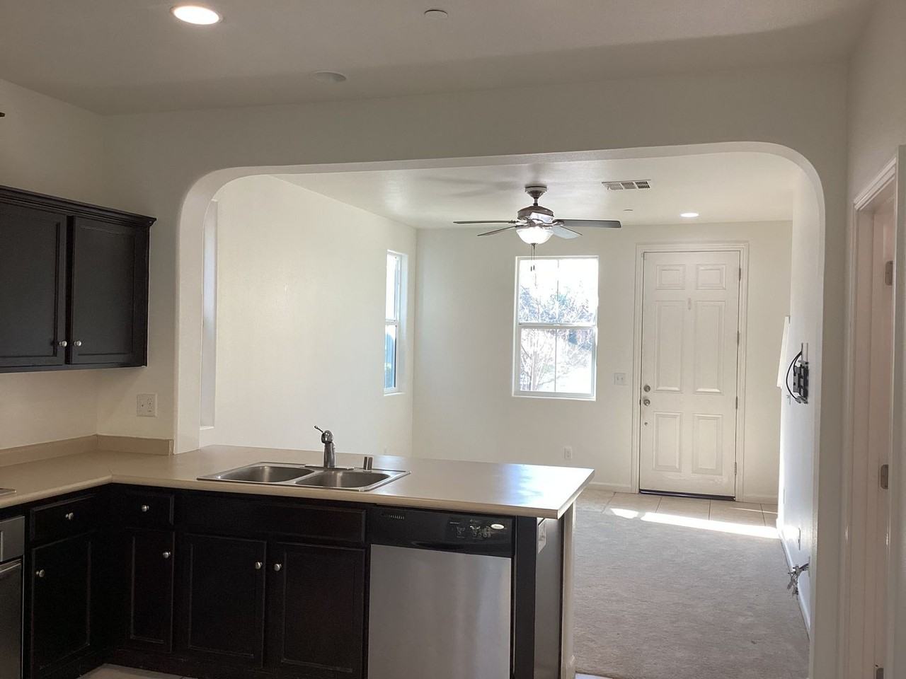 1587 N Strada Way - Photo 5 of 23