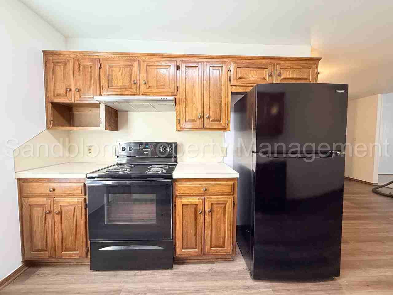 6525 E 90th St - Photo 7 of 16