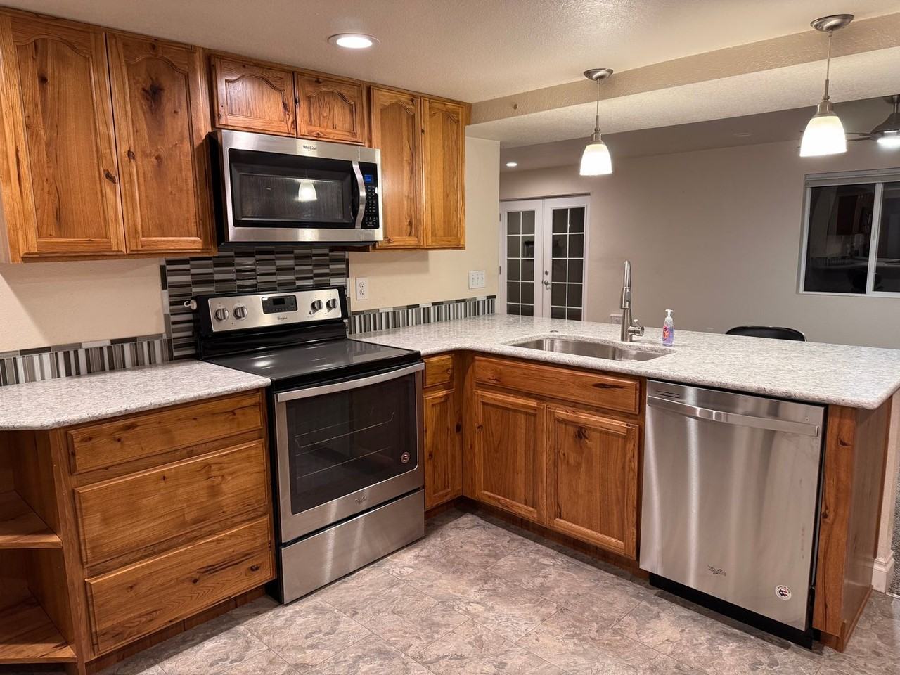 2045 Tundra Cir - Photo 2 of 9