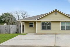 Rare Three Bedroom Two Bath Duplex in Willis - Photo 1 of 1