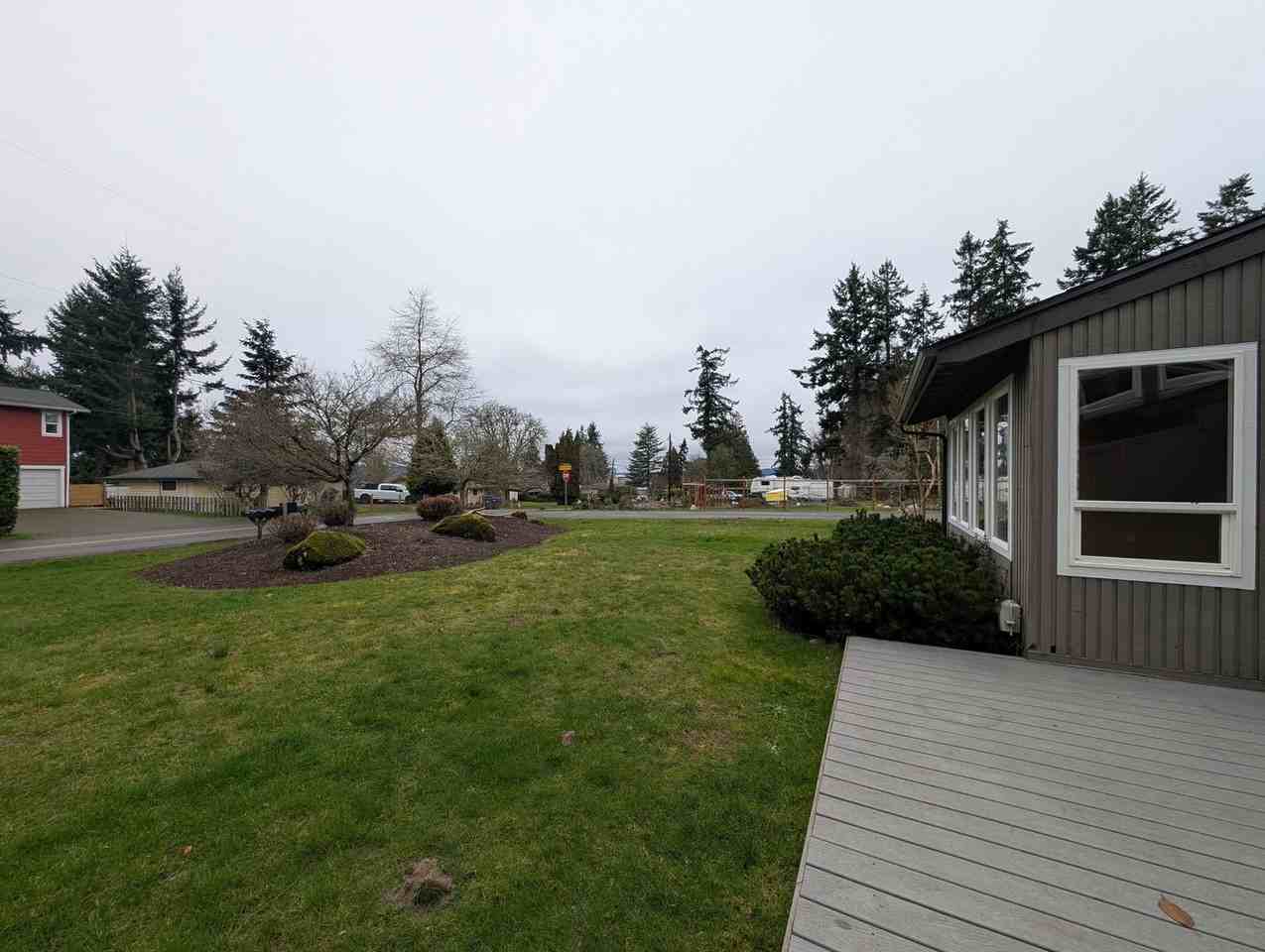 3605 Olympiad Dr Se - Photo 4 of 25