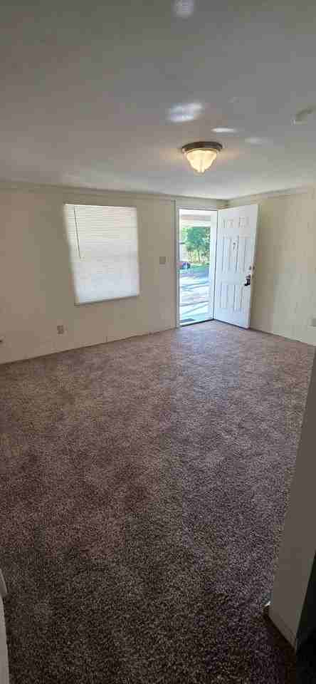 343 Hill St #7 - Photo 3 of 8