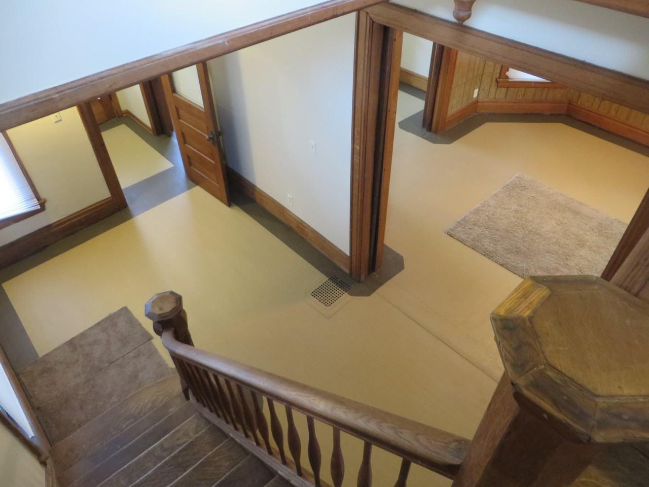 441 W Brackenridge St - Photo 7 of 50